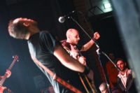 Doberman [crew] en concert. Le jeudi 16 février 2012 au Creusot. Saone-et-Loire. 